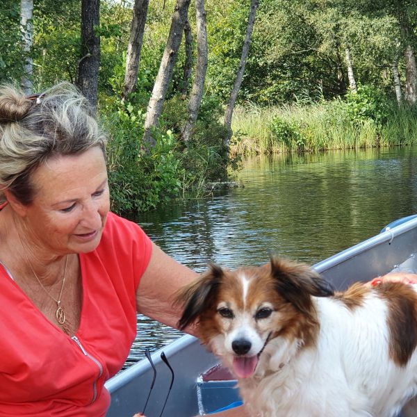 Silly, Sammy, Silly uit Schoonoord zoekt een Hondenoppas