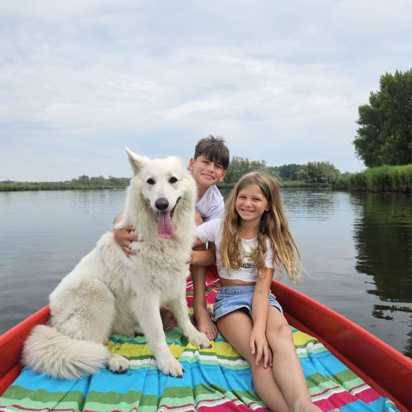 Amy, Ollie, Lola uit Etten-Leur zoekt een huisdierenoppas