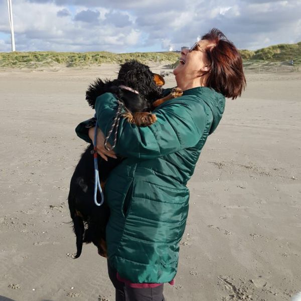 Hondenoppas Mildred en Frans uit Heemskerk