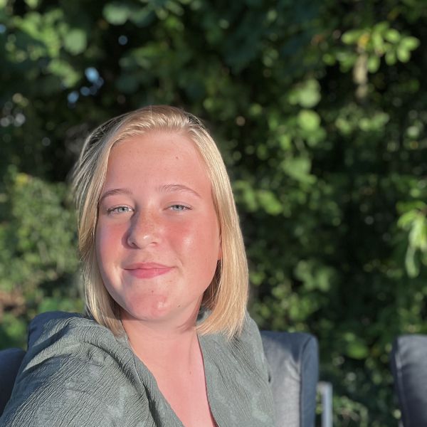 Huisdierenoppas Fay uit Noordwijkerhout