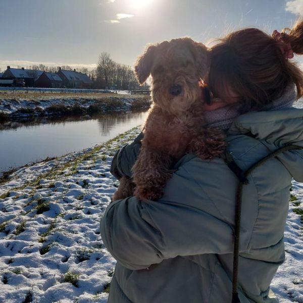 Huisdierenoppas Esther uit Breda