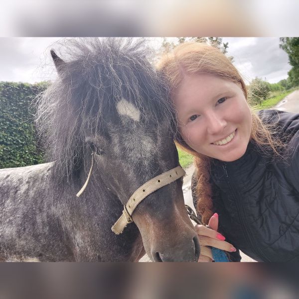 Huisdierenoppas Rianne uit Winssen