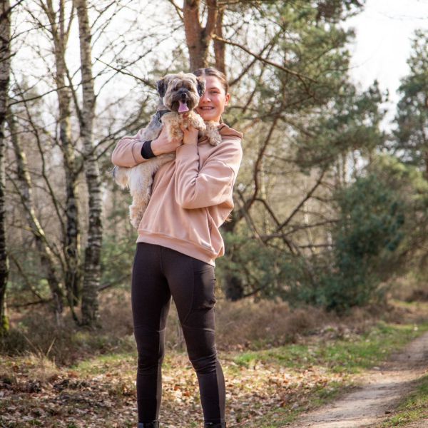 Hondenoppas Nikki uit Vaassen